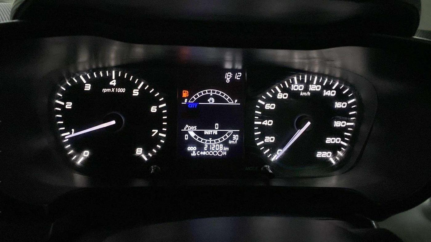 2022 Tata ALTROZ XZ PETROL, Petrol, Manual, 21,200 km, Odometer Image