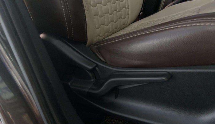 2020 Honda Amaze 1.2L I-VTEC VX, Petrol, Manual, 62,468 km, Driver Side Adjustment Panel