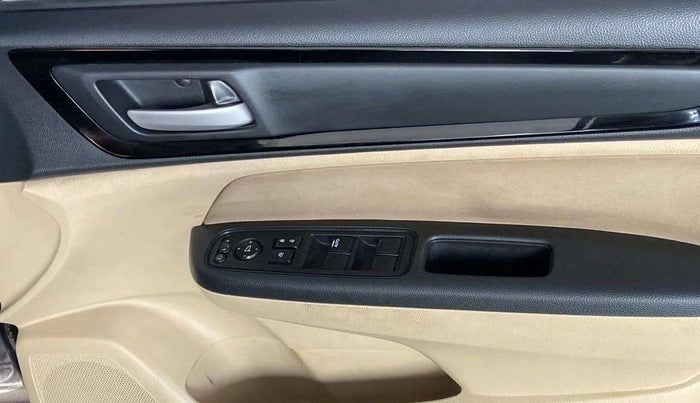 2020 Honda Amaze 1.2L I-VTEC VX, Petrol, Manual, 62,468 km, Driver Side Door Panels Control