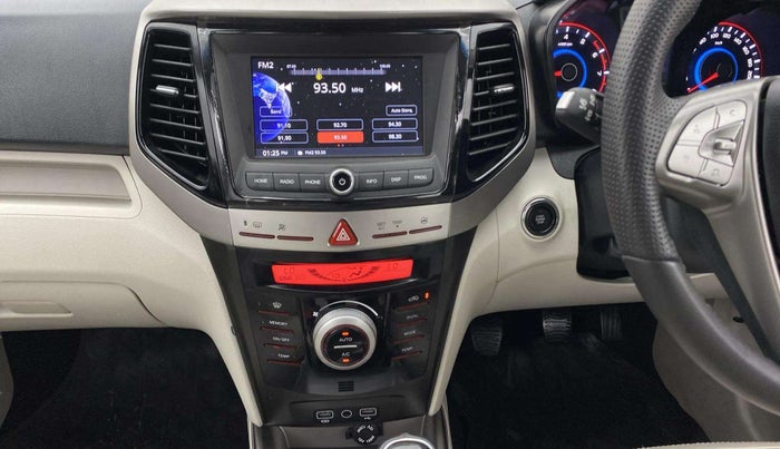 2023 Mahindra XUV300 W8 (O) 1.2 PETROL, Petrol, Manual, 18,041 km, Air Conditioner