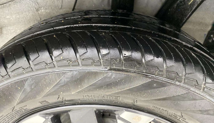 2024 Hyundai EXTER SX(O), Petrol, Manual, 35,056 km, Left Rear Tyre Tread