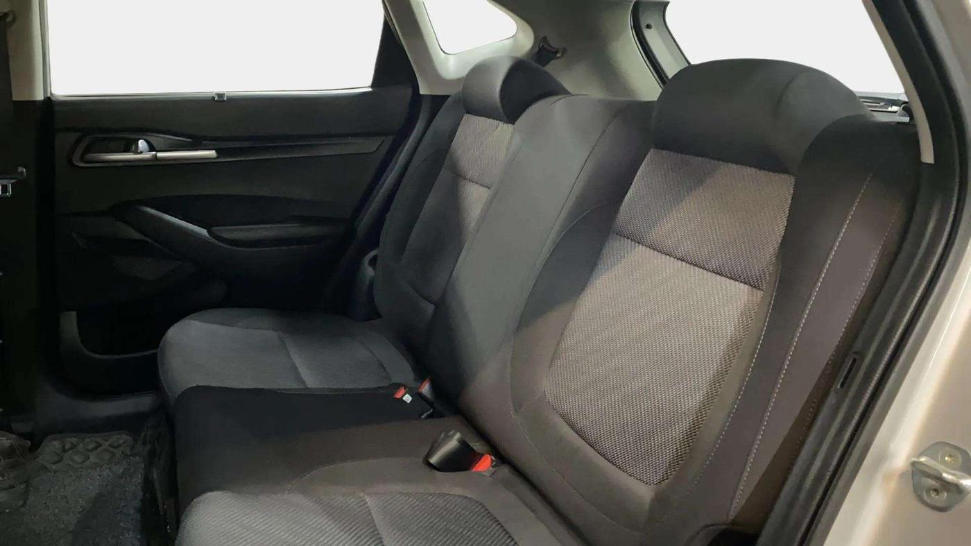 2022 KIA SELTOS HTK PLUS 1.5, Petrol, Manual, 23,023 km, Right Side Rear Door Cabin