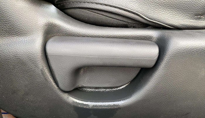 2017 Honda WR-V 1.2L I-VTEC VX MT, Petrol, Manual, 73,751 km, Driver Side Adjustment Panel