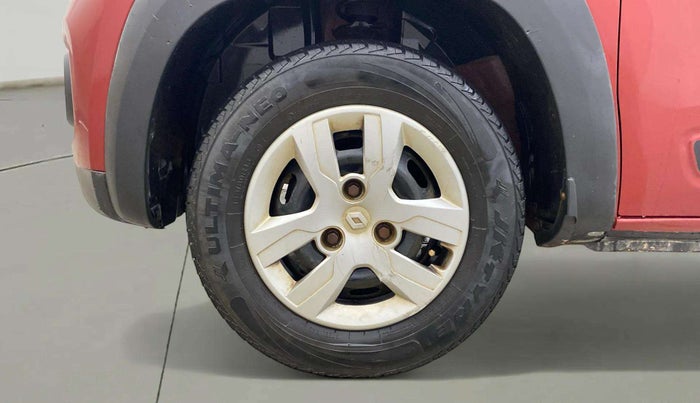 2016 Renault Kwid RXT 1.0, Petrol, Manual, 29,879 km, Left Front Wheel