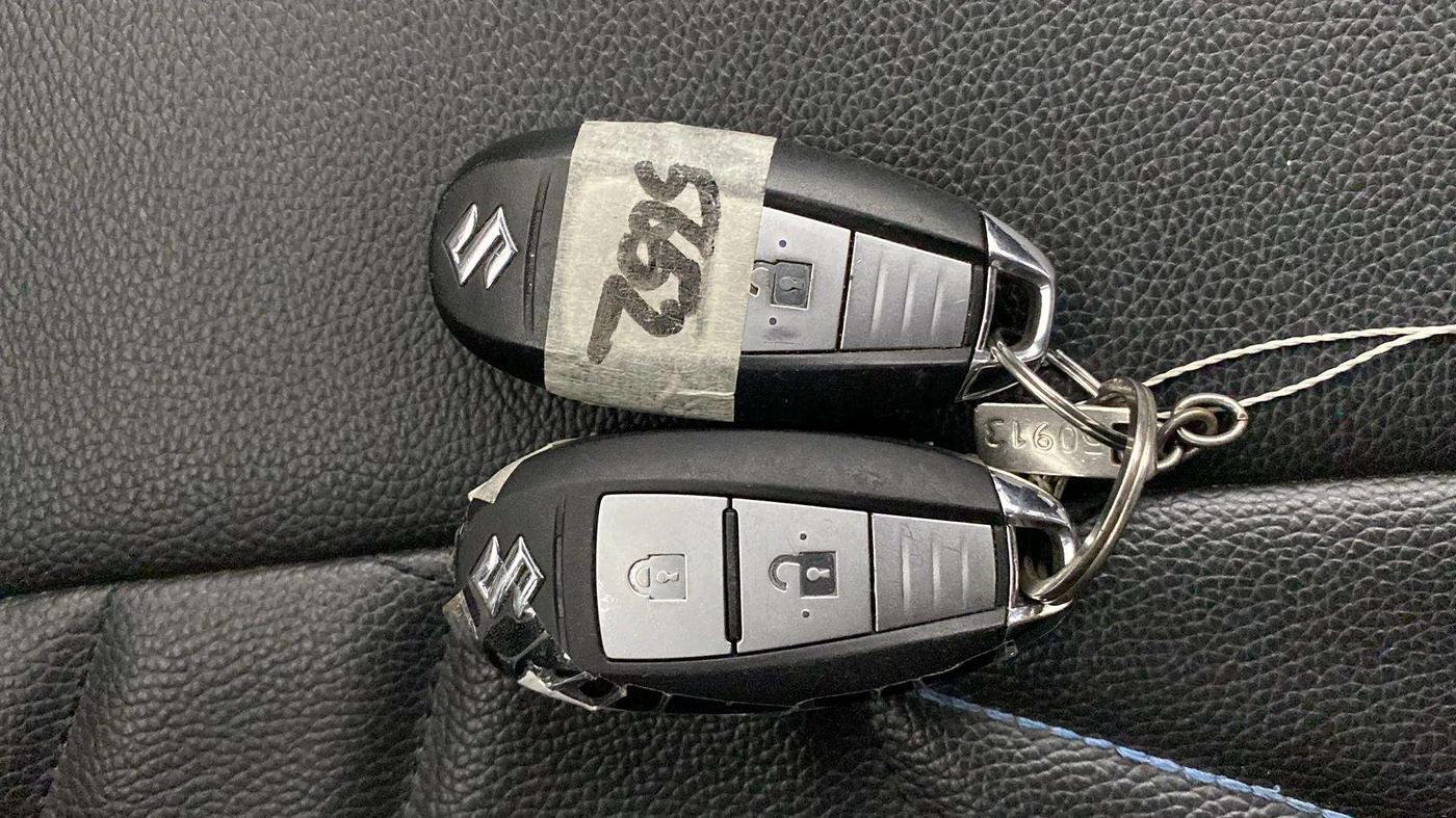 2019 Maruti IGNIS ZETA 1.2 AMT, Petrol, Automatic, 75,095 km, Key Close Up