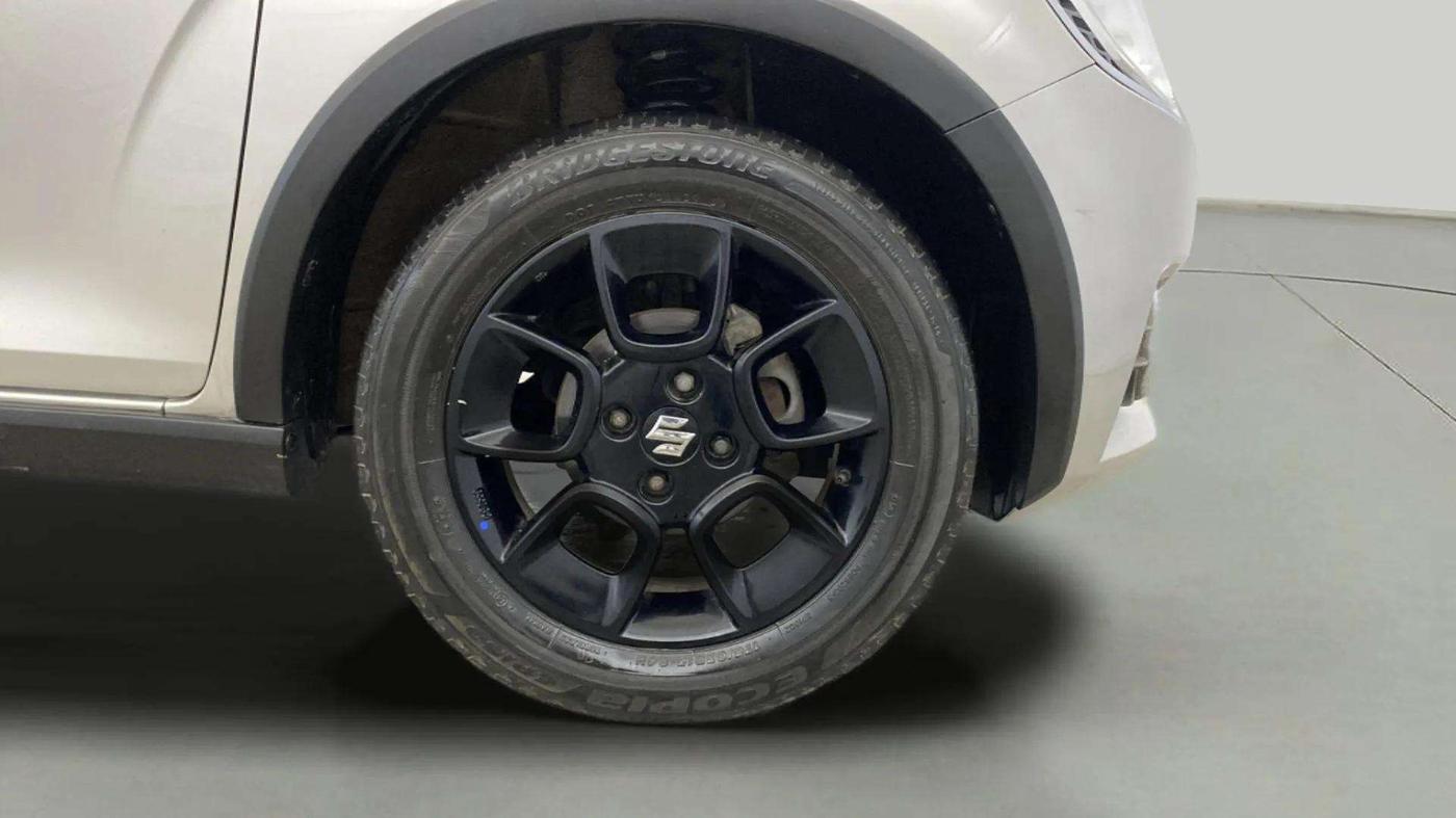 2019 Maruti IGNIS ZETA 1.2 AMT, Petrol, Automatic, 75,095 km, Right Front Wheel