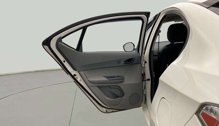 2024 Tata TIGOR XM CNG, CNG, Manual, 24,208 km, LHS Rear Door
