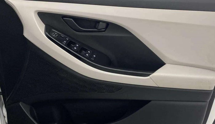 2022 Hyundai Creta EX 1.5 PETROL, Petrol, Manual, 44,391 km, Driver Side Door Panels Control