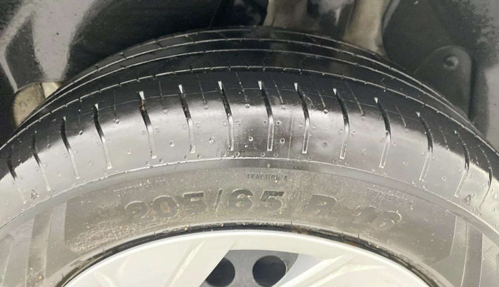 2022 Hyundai Creta EX 1.5 PETROL, Petrol, Manual, 44,391 km, Left Rear Tyre Tread
