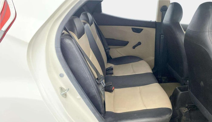 2016 Hyundai Eon ERA +, Petrol, Manual, 16,257 km, Right Side Rear Door Cabin