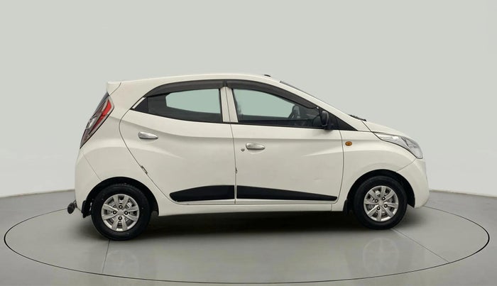 2016 Hyundai Eon ERA +, Petrol, Manual, 16,257 km, Right Side View
