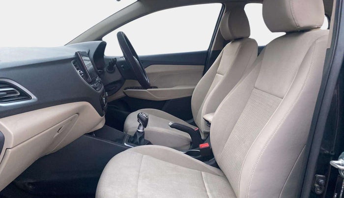 2020 Hyundai Verna SX 1.5 VTVT, Petrol, Manual, 36,380 km, Right Side Front Door Cabin