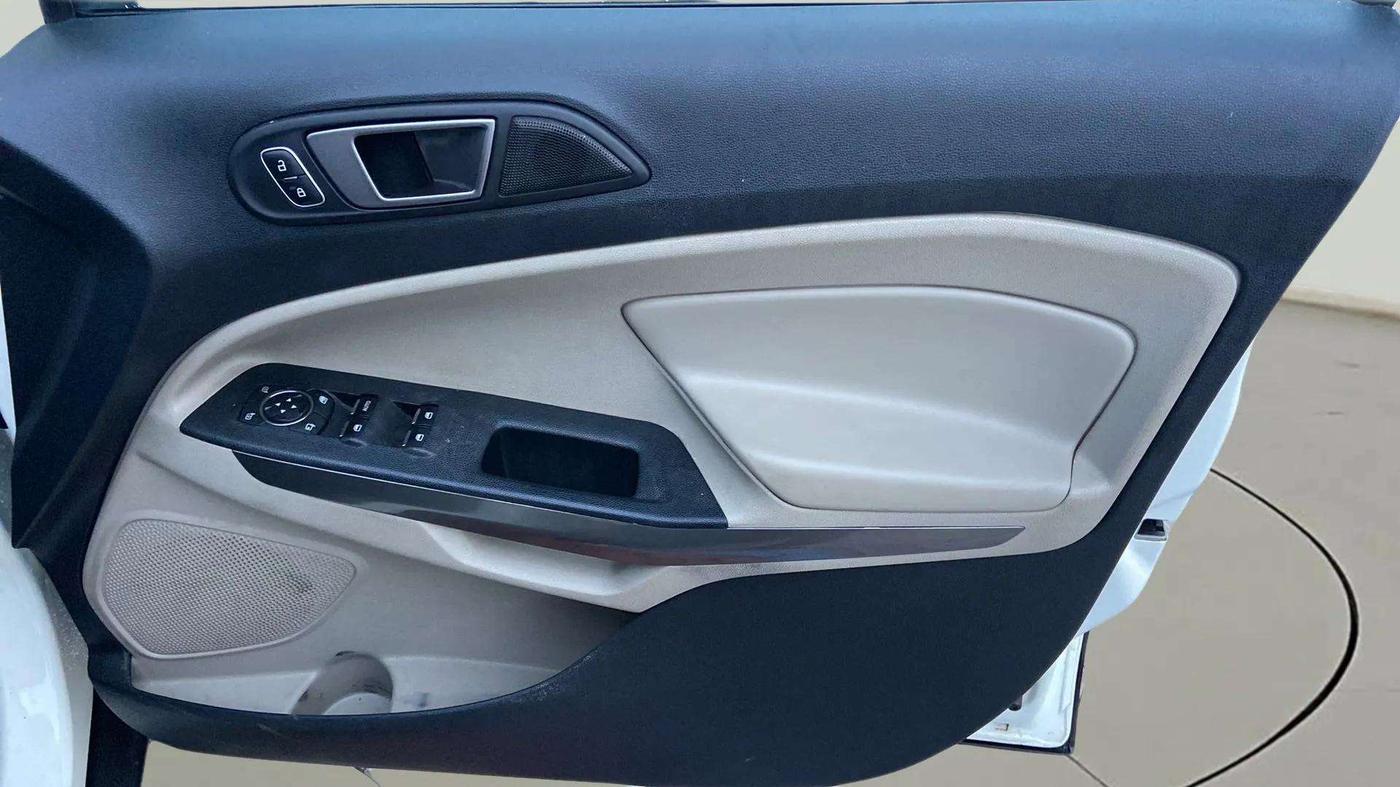2020 Ford Ecosport TITANIUM 1.5L DIESEL, Diesel, Manual, 80,974 km, Driver Side Door Panels Control