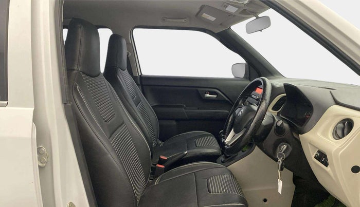 2023 Maruti New Wagon-R VXI CNG 1.0, CNG, Manual, 41,837 km, Right Side Front Door Cabin
