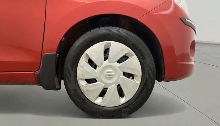 2017 Maruti Celerio VXI AMT, Petrol, Automatic, 98,502 km, Right Front Wheel