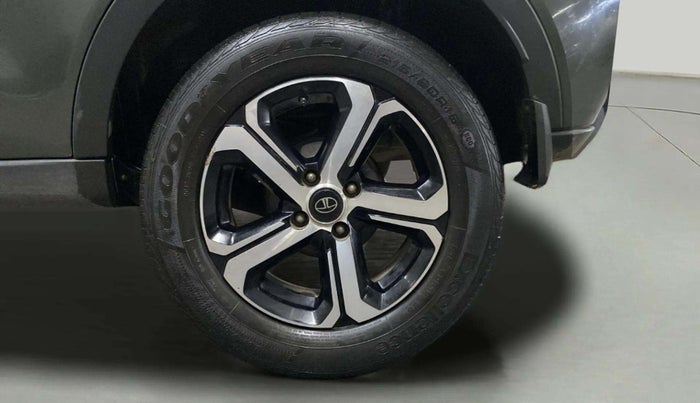 2021 Tata NEXON XZ PLUS PETROL SUNROOF, Petrol, Manual, 34,371 km, Left Rear Wheel