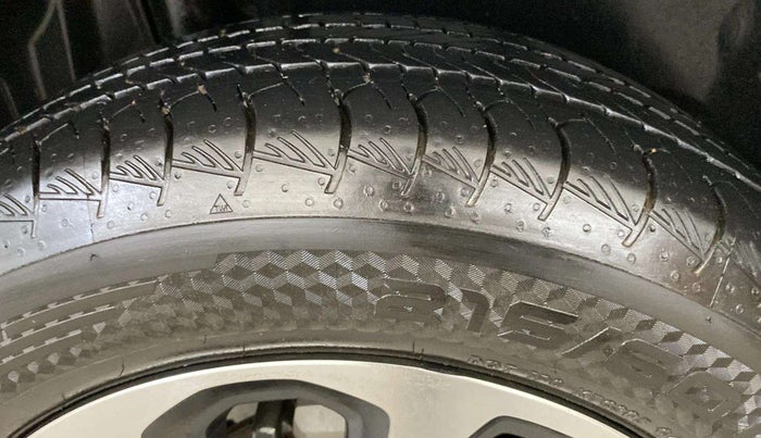 2024 Maruti Grand Vitara DELTA SMART HYBRID, Petrol, Manual, 21,377 km, Left Front Tyre Tread
