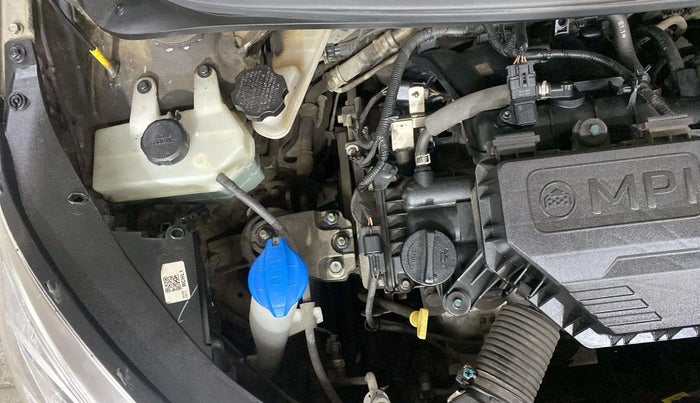 2019 Hyundai NEW SANTRO SPORTZ CNG, CNG, Manual, 81,456 km, Engine View - Right