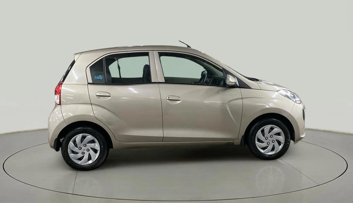 2019 Hyundai NEW SANTRO SPORTZ CNG, CNG, Manual, 81,456 km, Right Side View