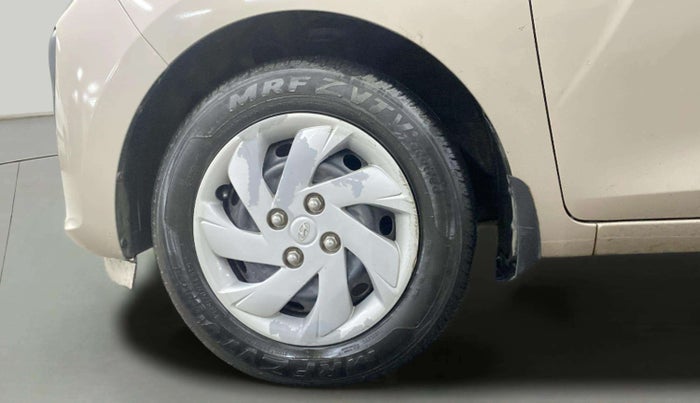 2019 Hyundai NEW SANTRO SPORTZ CNG, CNG, Manual, 81,456 km, Left Front Wheel