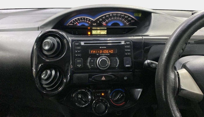 2015 Toyota Etios CROSS 1.2 G, Petrol, Manual, 82,646 km, Air Conditioner