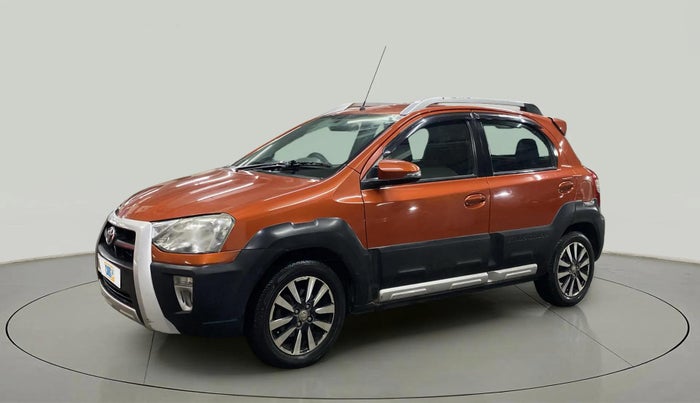 2015 Toyota Etios CROSS 1.2 G, Petrol, Manual, 82,646 km, Left Front Diagonal