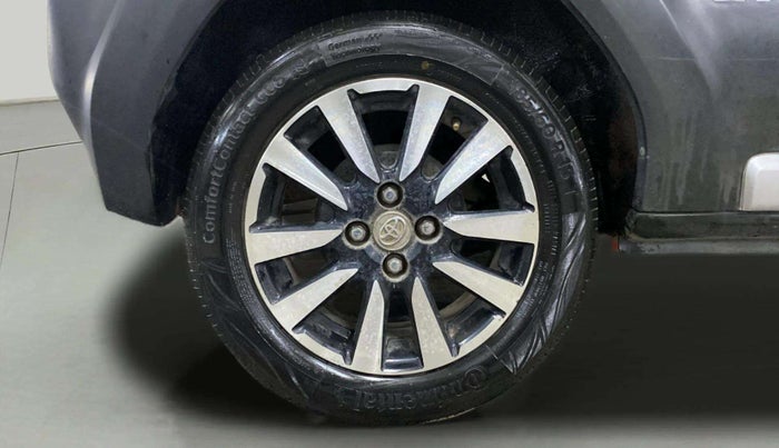 2015 Toyota Etios CROSS 1.2 G, Petrol, Manual, 82,646 km, Right Rear Wheel