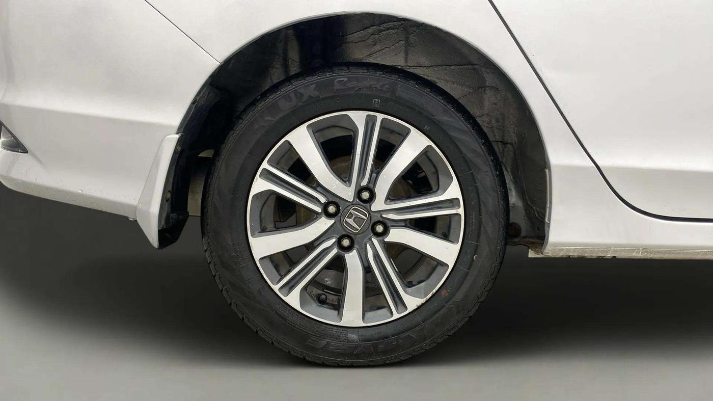 2018 Honda City 1.5L I-VTE V CVT, Petrol, Automatic, 36,954 km, Right Rear Wheel