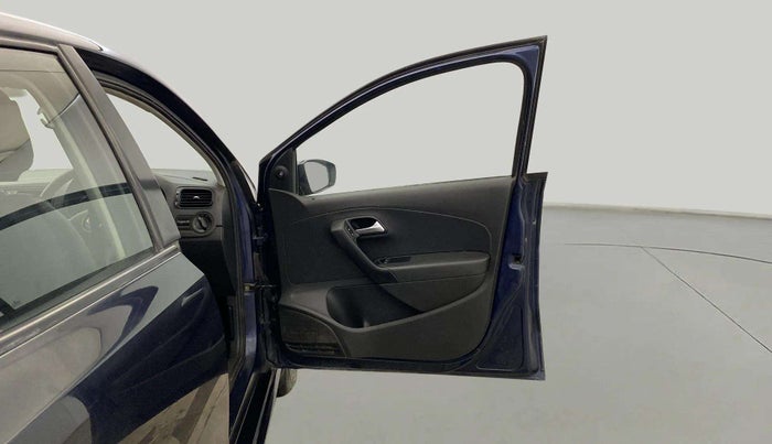 2015 Volkswagen Polo TRENDLINE 1.2L PETROL, Petrol, Manual, 26,985 km, RHS Front Door