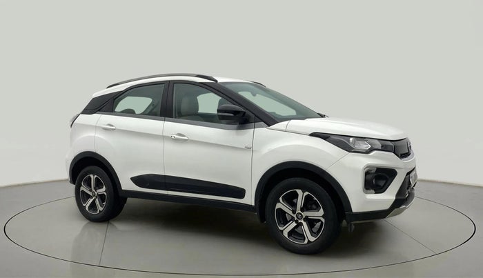 2022 Tata NEXON XZA PLUS (PREMIUM) DIESEL, Diesel, Automatic, 36,658 km, Right Front Diagonal