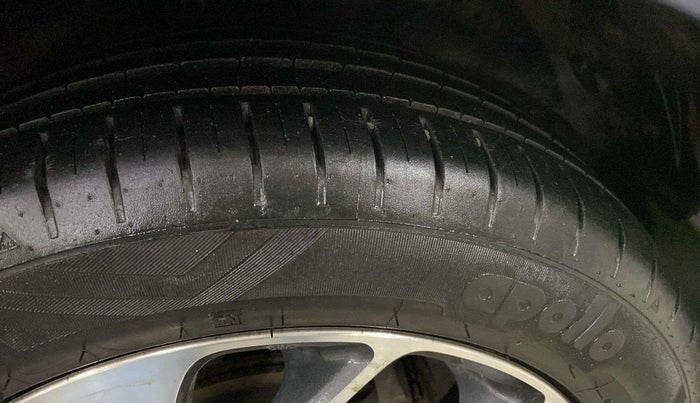 2020 Maruti Baleno ZETA CVT PETROL 1.2, Petrol, Automatic, 17,895 km, Right Front Tyre Tread