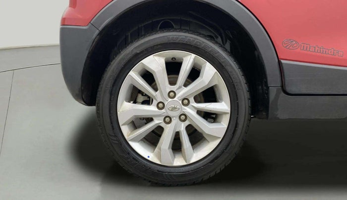 2020 Mahindra XUV300 W8 1.2 PETROL, Petrol, Manual, 22,399 km, Right Rear Wheel