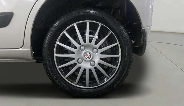 2017 Maruti Wagon R 1.0 VXI AMT, Petrol, Automatic, 13,942 km, Left Rear Wheel
