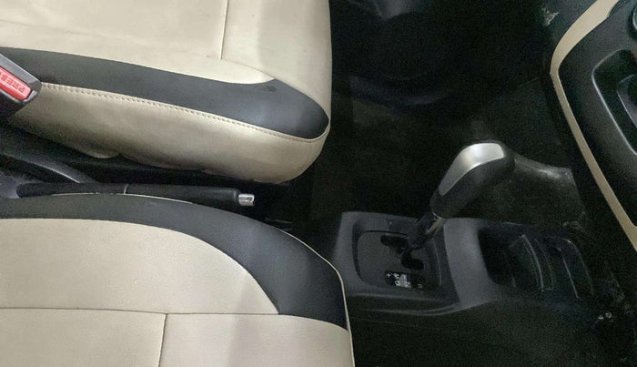 2017 Maruti Wagon R 1.0 VXI AMT, Petrol, Automatic, 13,942 km, Gear Lever
