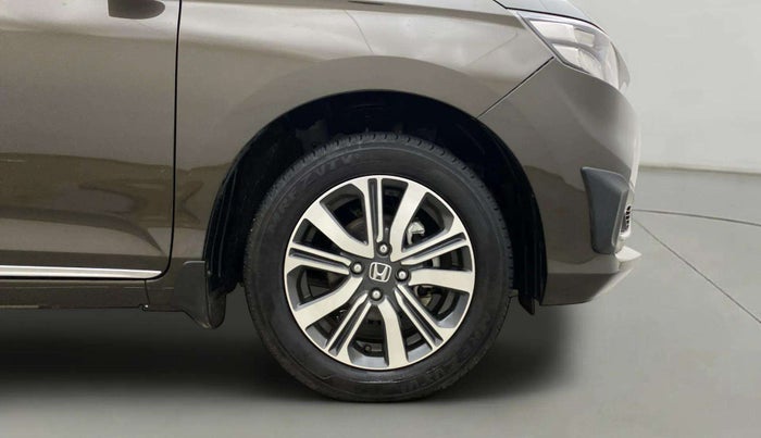 2024 Honda Amaze VX 1.2 Petrol MT, Petrol, Manual, 10,841 km, Right Front Wheel
