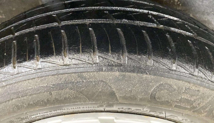 2022 Maruti Celerio VXI, Petrol, Manual, 25,989 km, Right Rear Tyre Tread