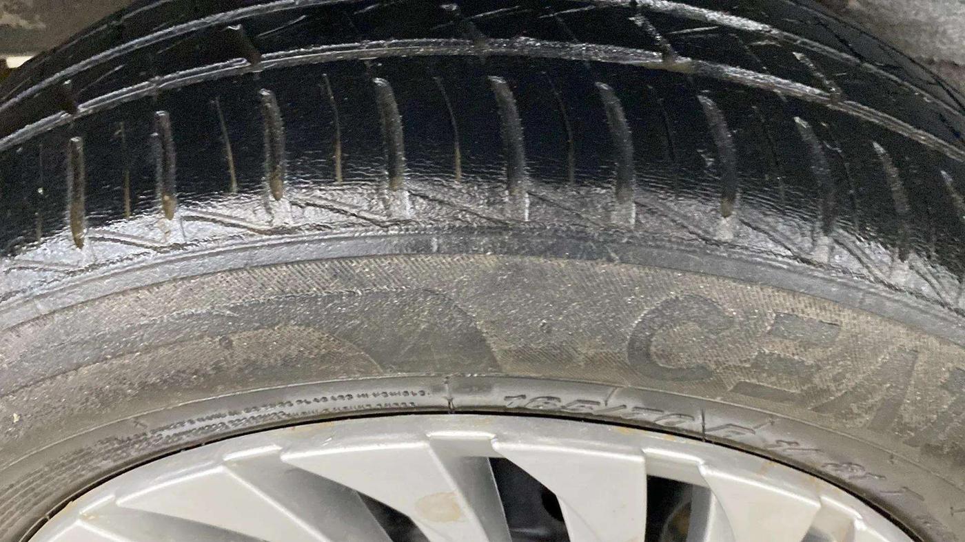 2022 Maruti Celerio VXI, Petrol, Manual, 25,989 km, Left Front Tyre Tread