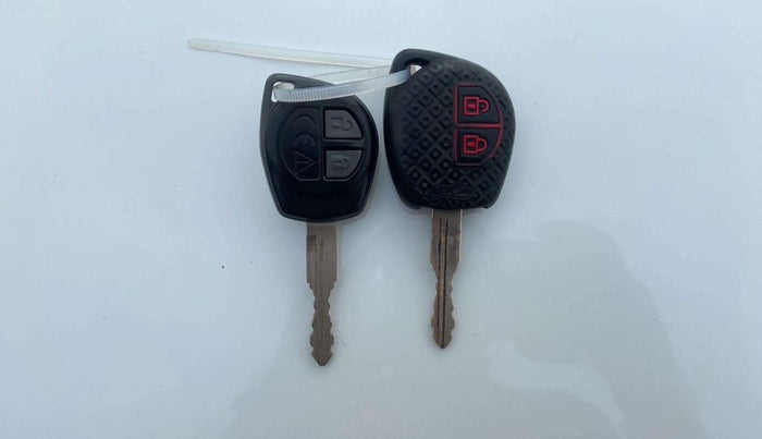 2019 Maruti Swift VXI, Petrol, Manual, 78,832 km, Key Close Up