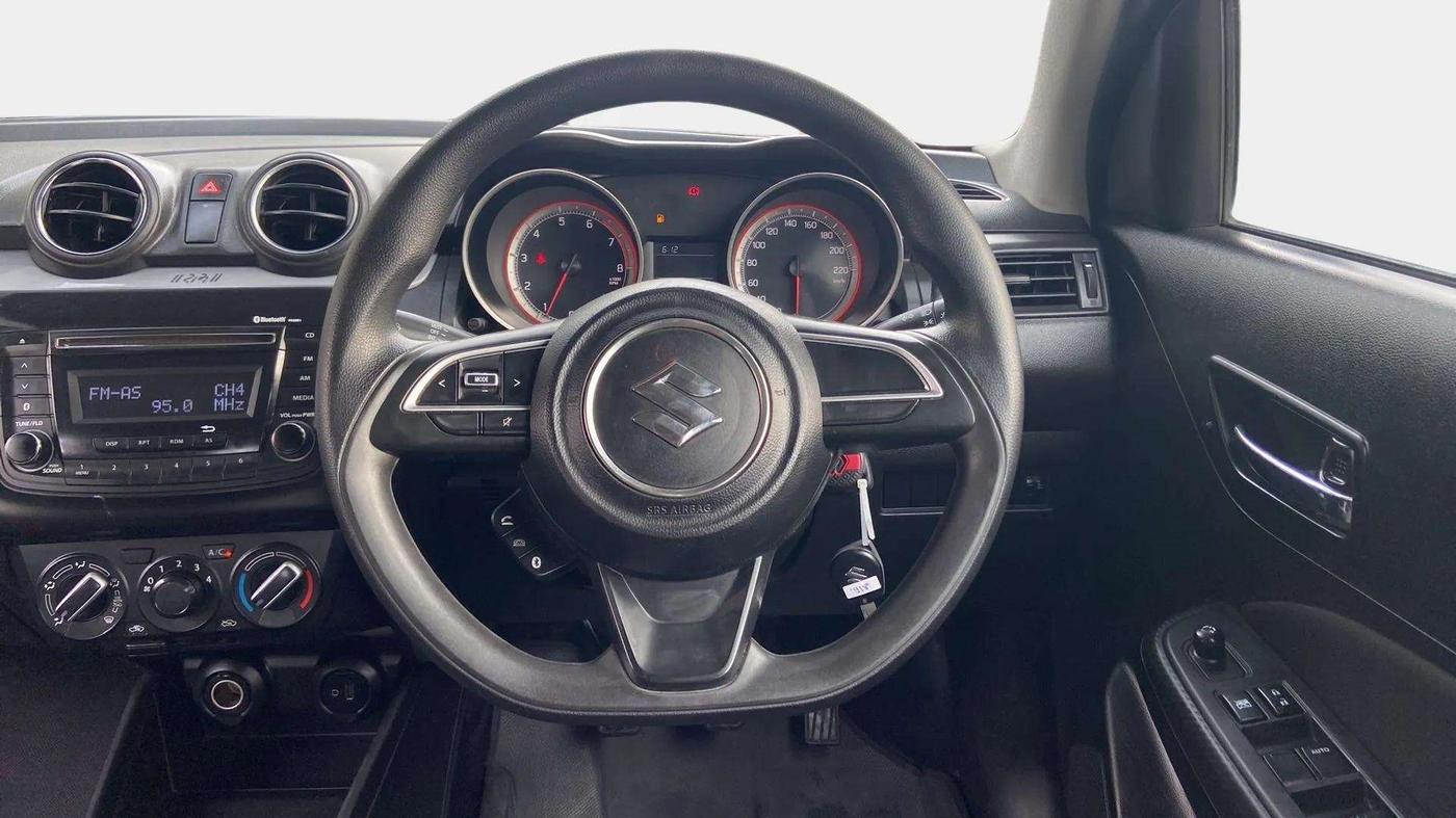 2019 Maruti Swift VXI, Petrol, Manual, 78,832 km, Steering Wheel Close Up