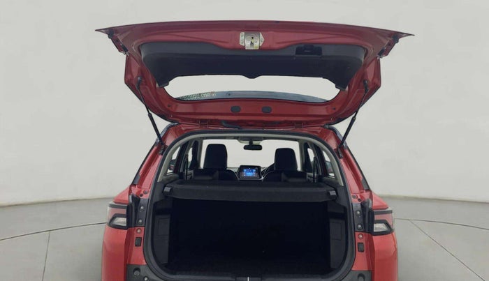 2023 Maruti BREZZA ZXI  AT SMART HYBRID DUAL TONE, Petrol, Automatic, 30,821 km, Boot Door Open