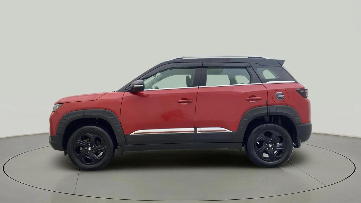2023 Maruti BREZZA ZXI  AT SMART HYBRID DUAL TONE, Petrol, Automatic, 30,934 km, Left Side