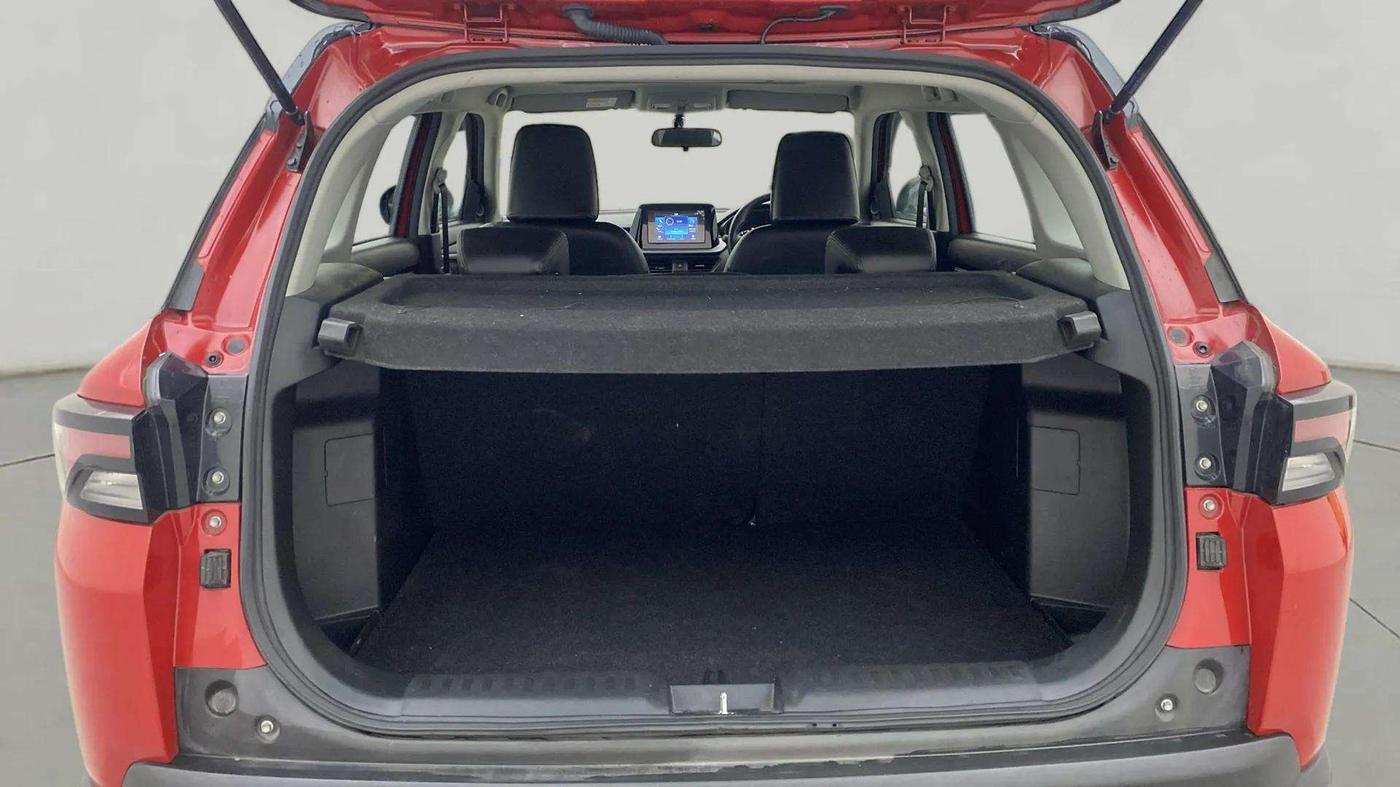 2023 Maruti BREZZA ZXI  AT SMART HYBRID DUAL TONE, Petrol, Automatic, 30,934 km, Boot Open Zoomed View