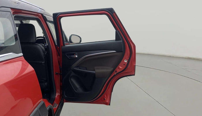 2023 Maruti BREZZA ZXI  AT SMART HYBRID DUAL TONE, Petrol, Automatic, 30,821 km, RHS Rear Door