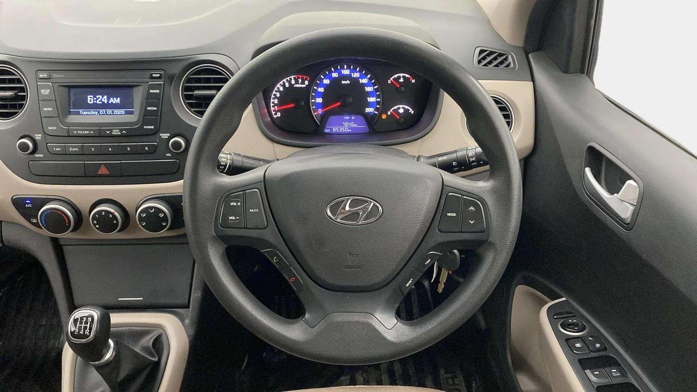 2017 Hyundai Xcent S 1.2, Petrol, Manual, 85,341 km, Steering Wheel Close Up