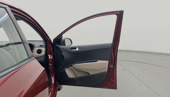 2017 Hyundai Xcent S 1.2, Petrol, Manual, 85,341 km, RHS Front Door