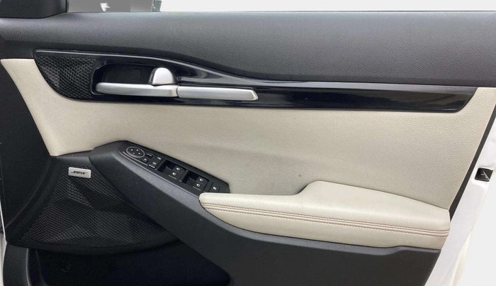 2019 KIA SELTOS GTX PLUS 1.4 PETROL, Petrol, Manual, 33,718 km, Driver Side Door Panels Control