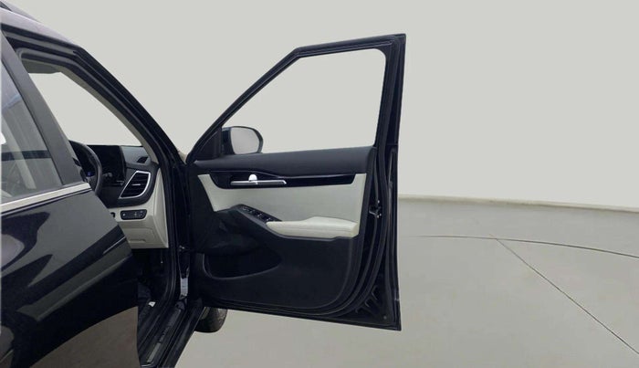 2021 KIA SELTOS HTX 1.5 DIESEL, Diesel, Manual, 9,327 km, RHS Front Door