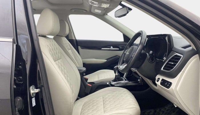 2021 KIA SELTOS HTX 1.5 DIESEL, Diesel, Manual, 9,327 km, Right Side Front Door Cabin