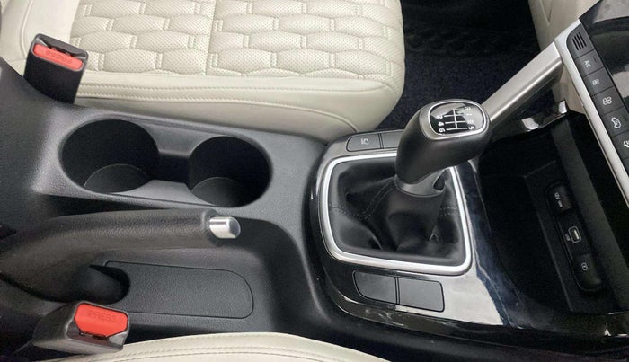 2021 KIA SELTOS HTX 1.5 DIESEL, Diesel, Manual, 9,327 km, Gear Lever