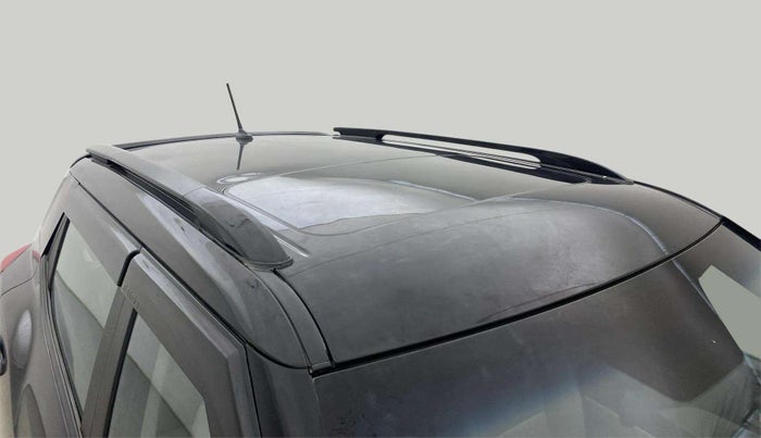 2021 Mahindra XUV300 W8 (O) 1.2 PETROL, Petrol, Manual, 58,368 km, Roof